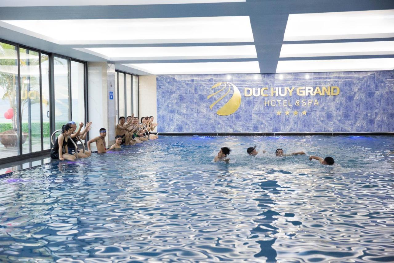 Duc Huy Grand Hotel Лао Кай Екстериор снимка