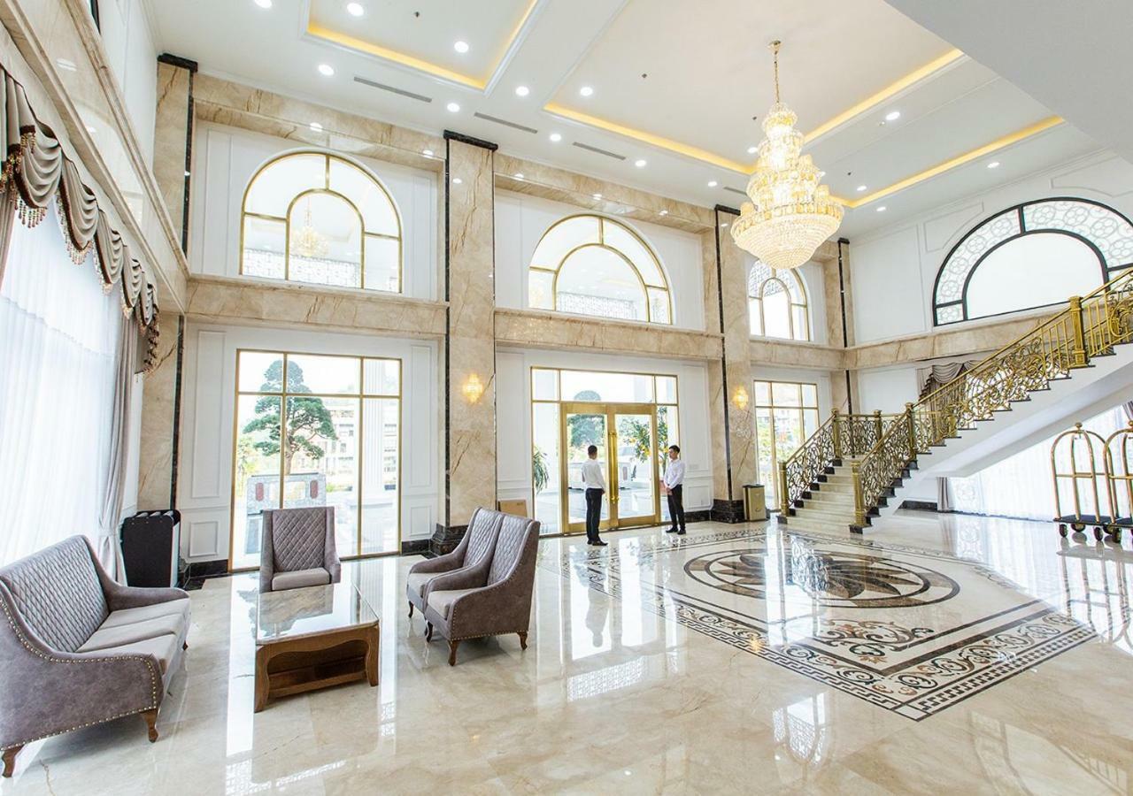 Duc Huy Grand Hotel Лао Кай Екстериор снимка